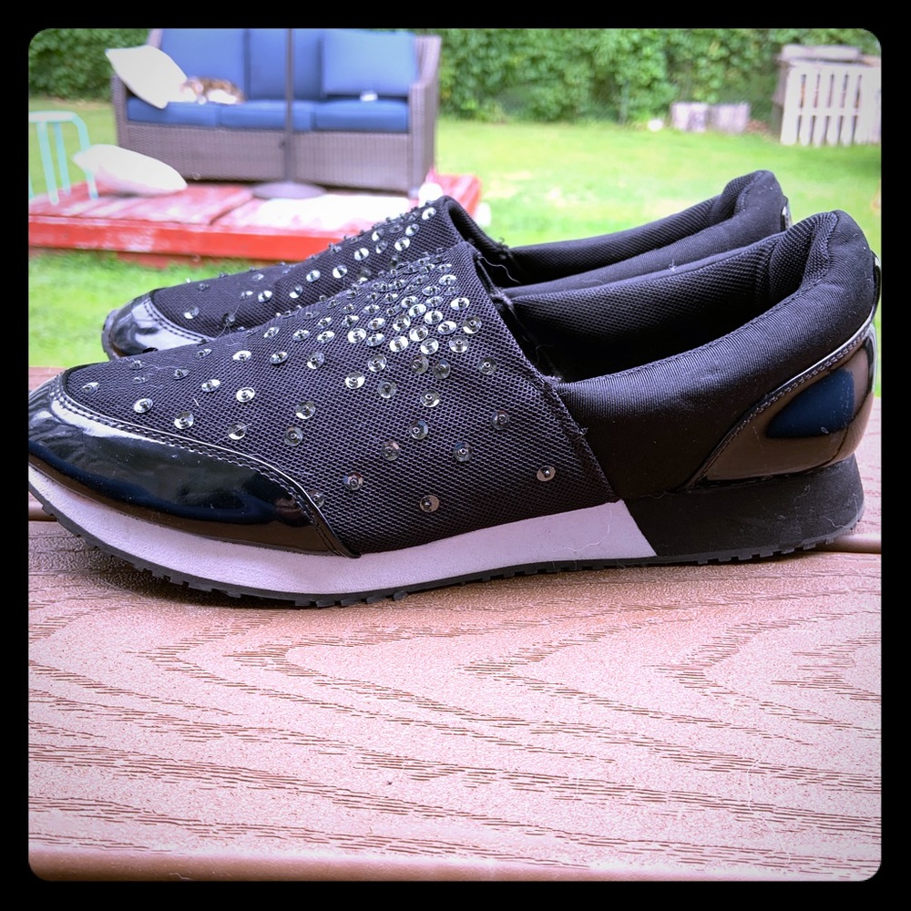 Vera Wang Sequin slipon sneaker